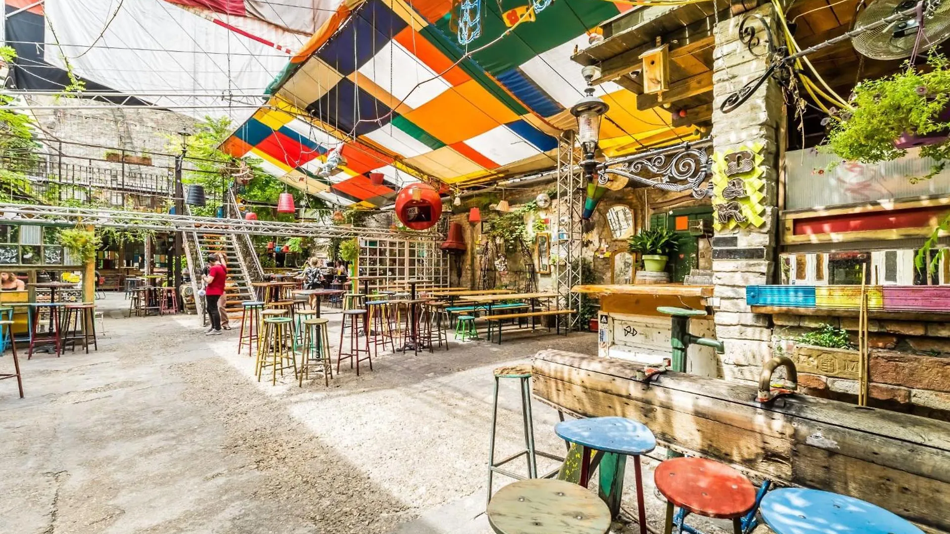 Most Central Budapest Home - 2 Min To Newyork Cafe 0*,  Hungary