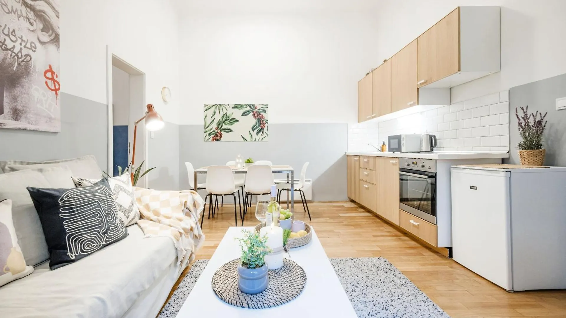 Apartment Most Central Budapest Home - 2 Min To Newyork Cafe