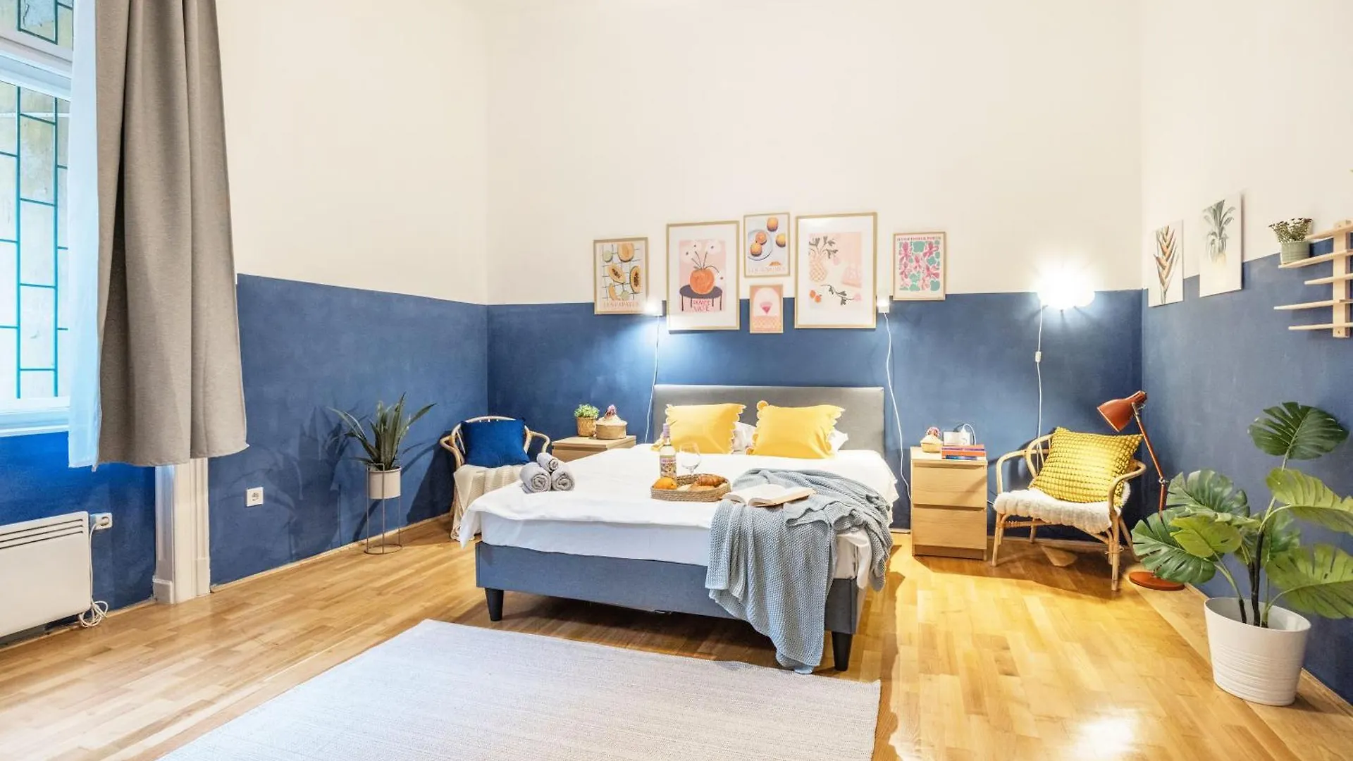 Most Central Budapest Home - 2 Min To Newyork Cafe 0*,  Венгрия